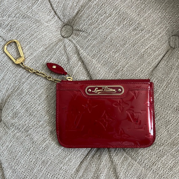 Authentic Louis Vuitton Vernis Cles - Picture 10 of 11